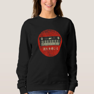 Synthesizer Retro Vintage Techno Dj Keyboard Produ Sweatshirt