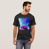 Synthwave car outrun retrowave futuresynth sci fi  T-Shirt (Vorne ganz)