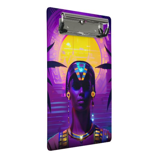 Synthwave Pharaoh Mini Klemmbrett (Schrägansicht)