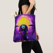 Synthwave Pharaoh Tasche (Von Nahem)