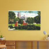 Syracuse U Campus View zeigt Lyman Hall Leinwanddruck (Insitu (Wohnzimmer))