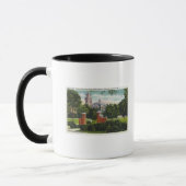 Syracuse U Campus View zeigt Lyman Hall Tasse (Links)