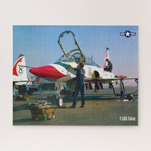 T-38A TALON (16x20 Zoll) Puzzle (Horizontal)