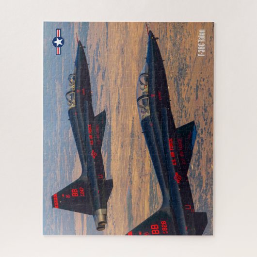 T-38C TALON (16x20 Zoll) Puzzle (Vertikal)