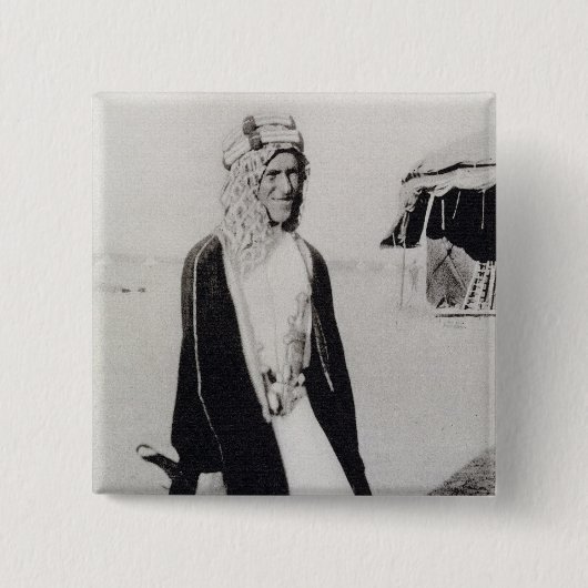 T.E. Lawrence im arabischen Kleid (b/w Foto) Button (Vorderseite)
