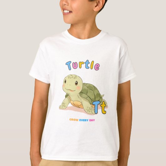 “T is for Turtle” Alphabet Tee – Grow Every Day (Vorderseite)