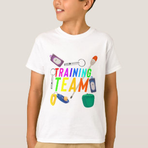 T ist für Training Team T-Shirt