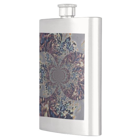 T. Nova Flachmann (Links)