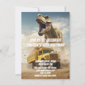 T-Rex Dinosaur Jagen a Dump Truck Birthday Party Einladung (Rückseite)