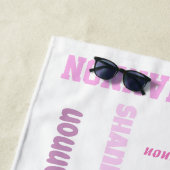 T Rex Dinosaurier Personalisierter Name Strandtuch (Beispiel)