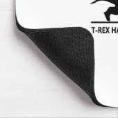 t-rex hasst pushups.ai mousepad (Ecke)