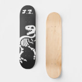 T-rex mit Ihrem ersten Skateboard (Vorderseite)