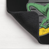 T-Rex Snowboarden Dinosaurier Snowboard Mousepad (Ecke)
