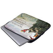 T.S. Eliot inspirierendes Zitat "Wie weit? Laptopschutzhülle (Vorne Knopf)