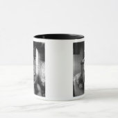 T.S. Eliot Tasse (Zentrum)