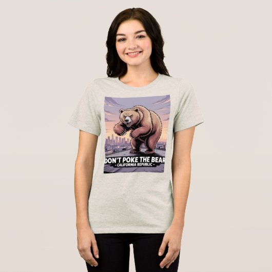 T-Shirt "Bear Statement" für Frauen in der Republi Tri-Blend Shirt (Vorderseite voll)