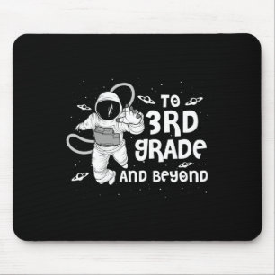 T-Shirt der 3. Klasse zurück zum Schulspaziergang Mousepad