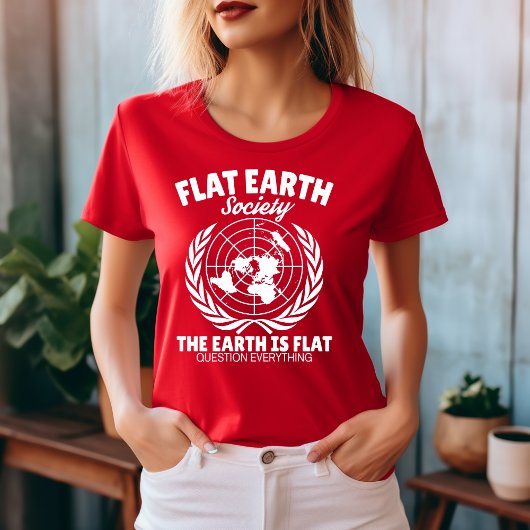 T - Shirt der Flat Earth Society