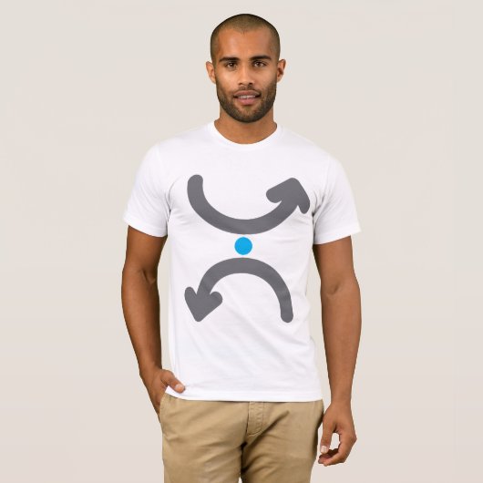 T - Shirt der gekleideten Pfeile (Vorne ganz)