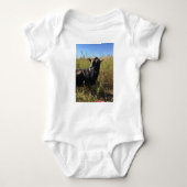 T - Shirt - Der GOAT Baby Bodysuit (Vorderseite)