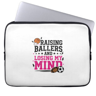 T-Shirt-Design für Sportmütter, die Baller großzie Laptopschutzhülle
