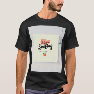 T - Shirt lächelt