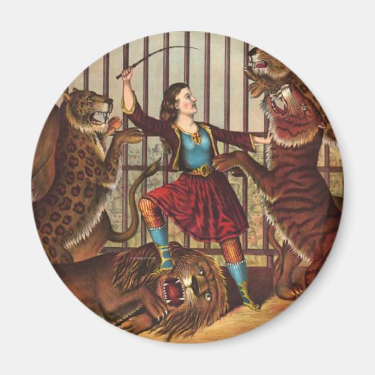 T-SHIRT Lion Queen Magnet (Vorne)