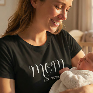T-Shirt: Mama hat neues Familienmitglied begrüßt T-Shirt