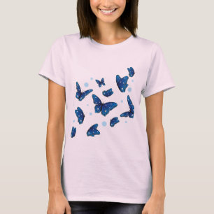 T - Shirt mit blauen und weißen Schmetterlingen