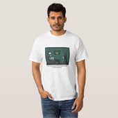 T - Shirt mit Couch-Kartoffel-Entwurf (Vorne ganz)