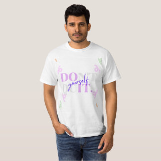 T-Shirt mit einem zitierten Design