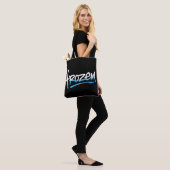 T-Shirt mit gefrorenem Text Tasche (Am Model)