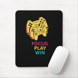 T-Shirt mit Kunstmotiv eines Gaming-Controllers 'F Mousepad