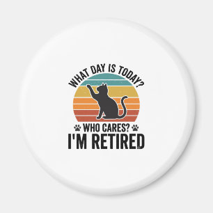 T-Shirt mit lustigem Zitat über eine pensionierte Magnet