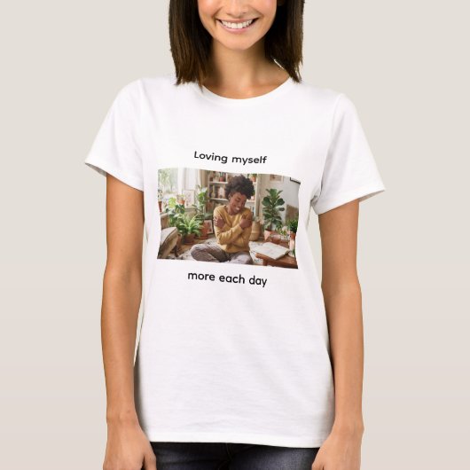 T-Shirt mit Selbstliebe-Zitat (Vorderseite)