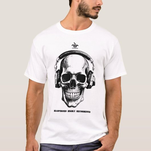 T-Shirt mit Totenkopf. (Vorderseite)