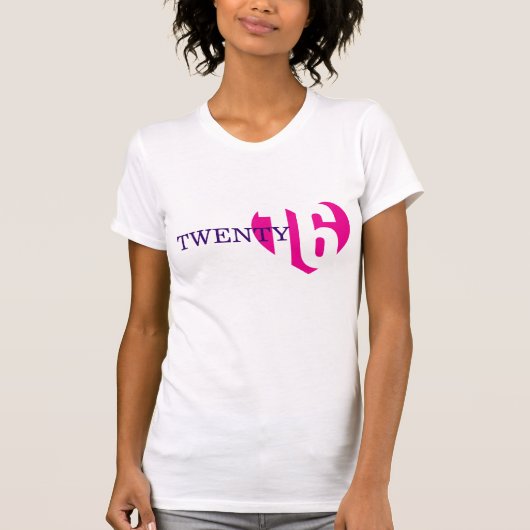 T - Shirt mit zwanzig 16 rosa Damen des Herzens (Vorderseite)