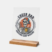 T-Shirt: Papa überlebt wettbewerbsintensives Woche Acrylschild (Winkel)