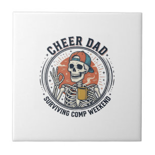 T-Shirt Papa überlebtes Wettbewerbswochenende Skel Fliese