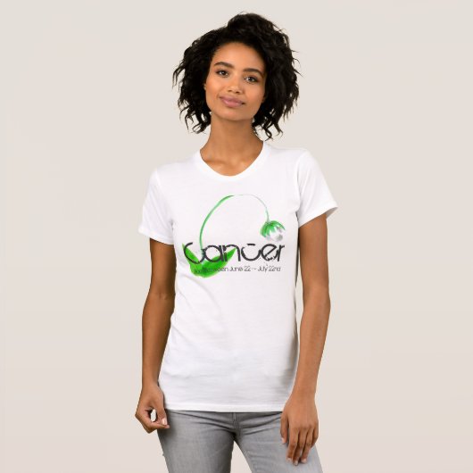 T-Shirt-Shirt mit Blume der weißen Perle T-Shirt (Vorne ganz)