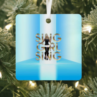 T-SHIRT Sing Girl Sing Metal Ornament Aus Metall