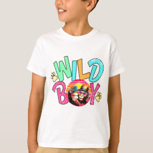T - Shirt "Stylischer Text in bunten Buchstaben"