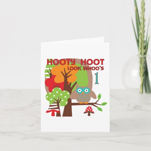 T - Shirt und Geschenke zum ersten Geburtstag Karte (Vorderseite)