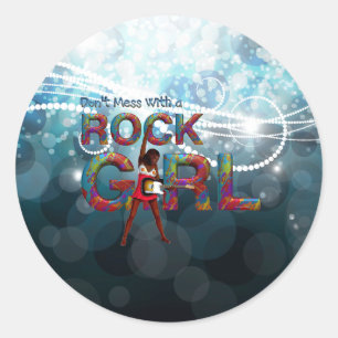 T-SHIRT vermasselt sich nicht mit einem Rockmädche Runder Aufkleber