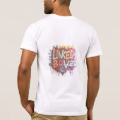 T - Shirt wurde mit "Linked By Liebe" vorgestellt. (Rückseite)