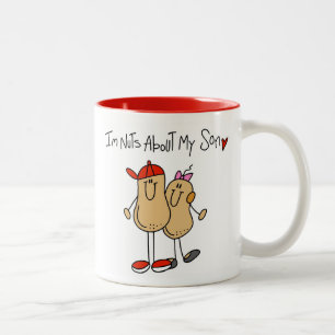 T-Shirts und Geschenke für Mütter, die ihren Sohn Zweifarbige Tasse
