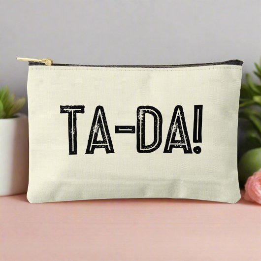 TA-DA! Neutral Essentials Black Typografy Girly Zubehörtasche