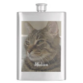 Tabby Cat Foto Personalisiert Name Flachmann (Vorderseite)