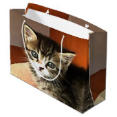 Tabby Cat Kitten Pet Portrait Große Geschenktüte (Rückseite Schrägansicht)
