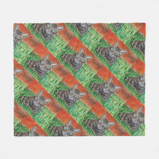 Tabby cat looking curious in grass fleece blanket  (Vorderseite (Horizontal))